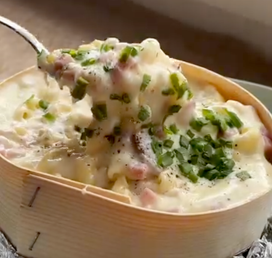 Les cornettes du chalet au Vacherin Mont-d&rsquo;Or AOP